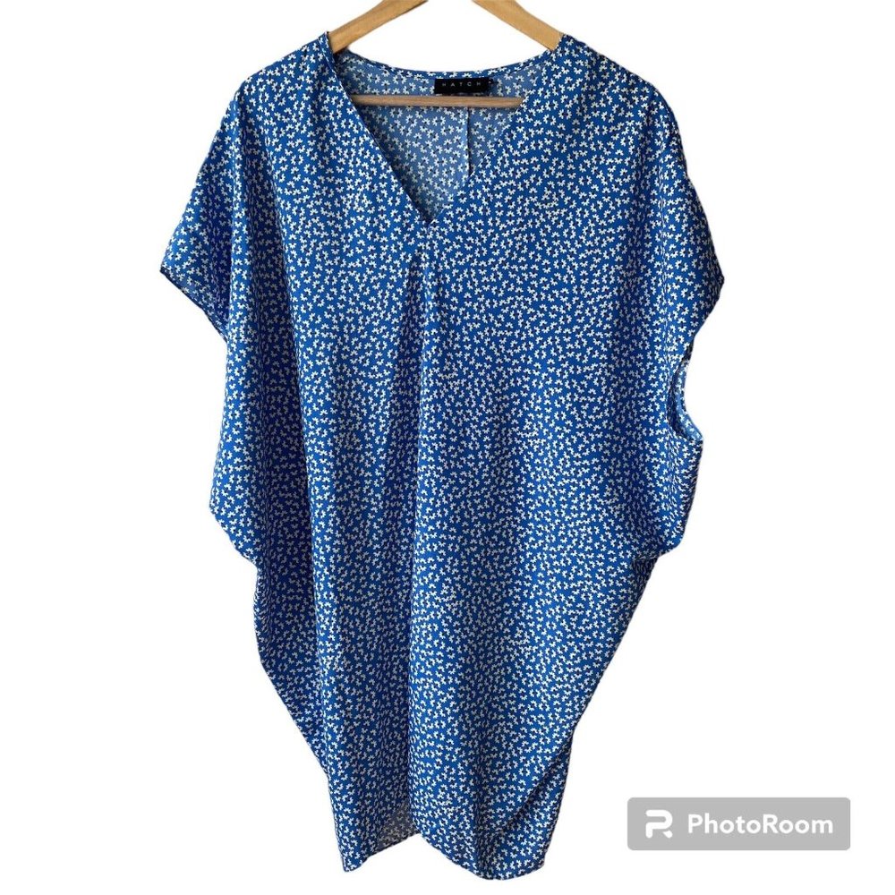 Hatch Maternity The Slouch Dress V Neck Dress Blue Floral Print One Size Petite